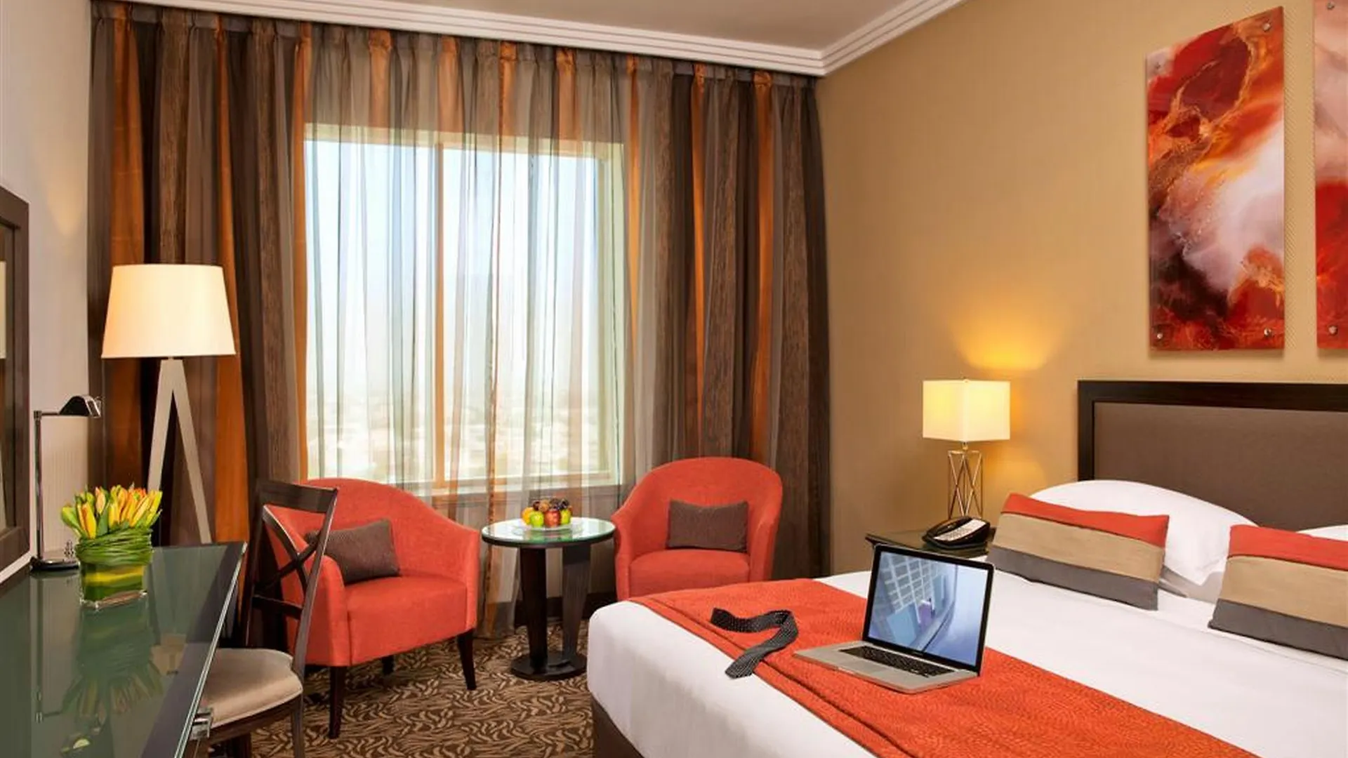 Towers Rotana - Dubai Hotel