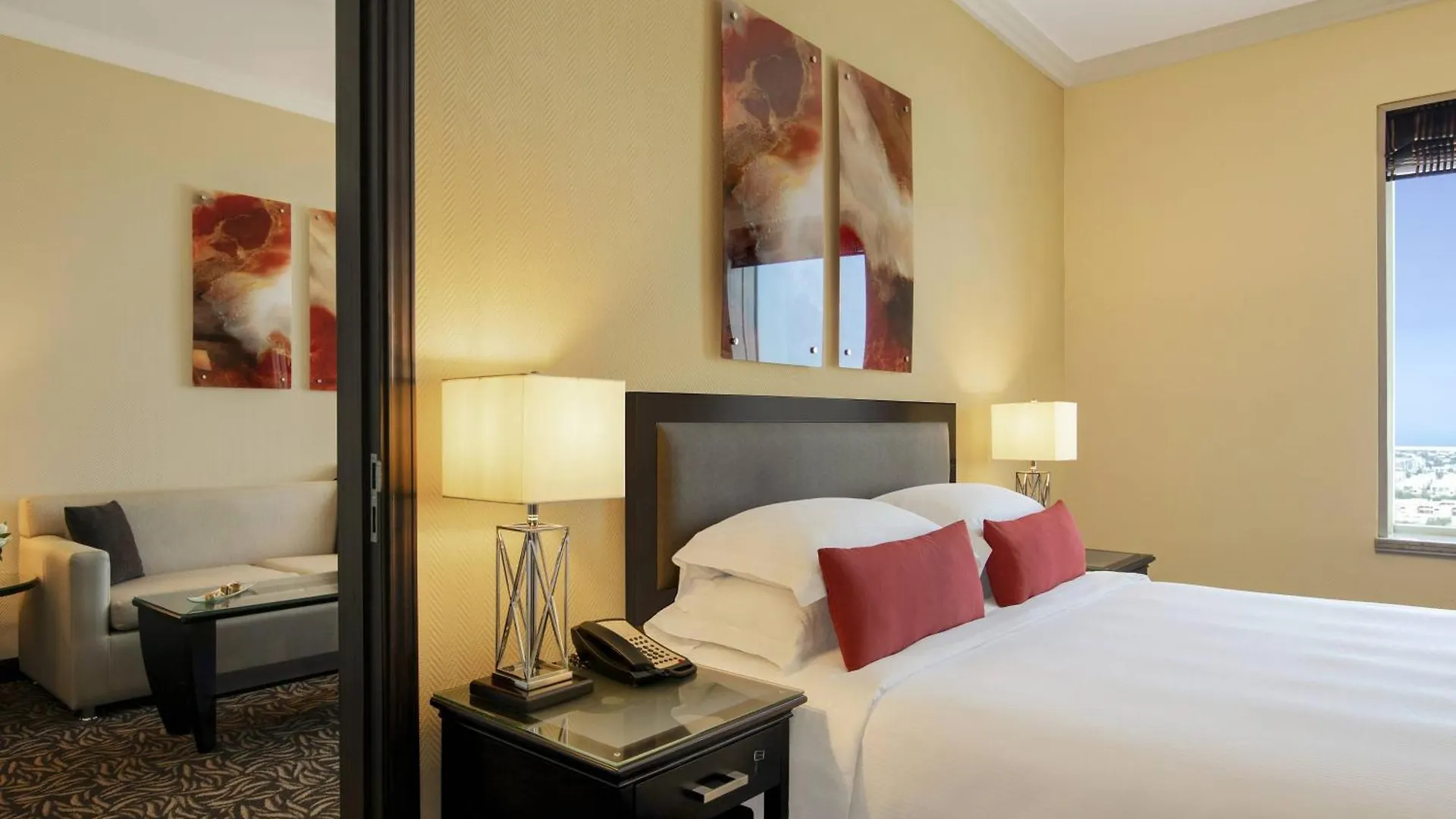 Hotel Towers Rotana - Dubaj 4*,